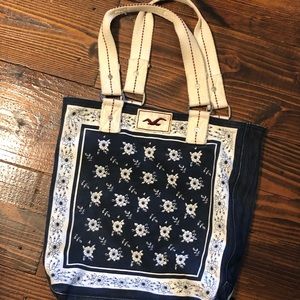 Hollister tote